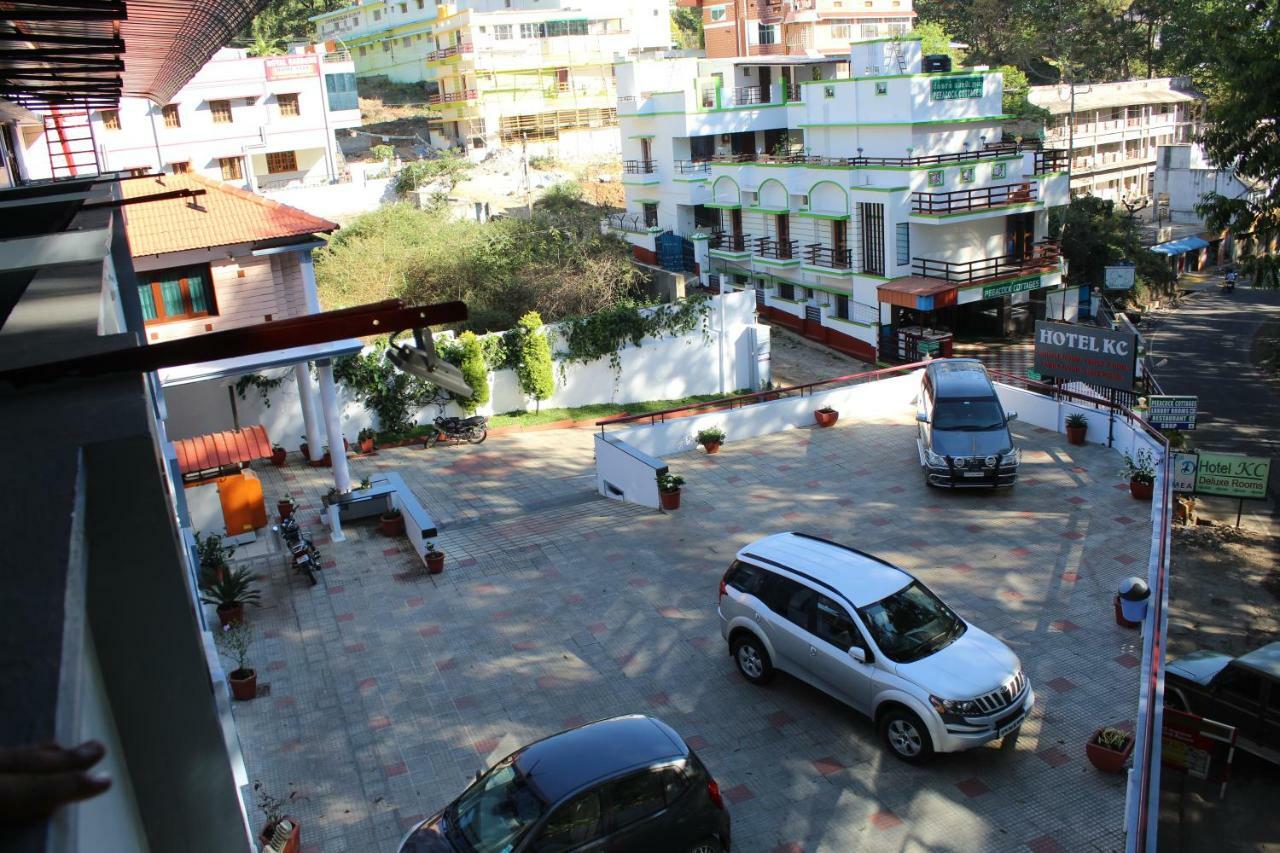 Hotel Kc Yercaud Exteriör bild